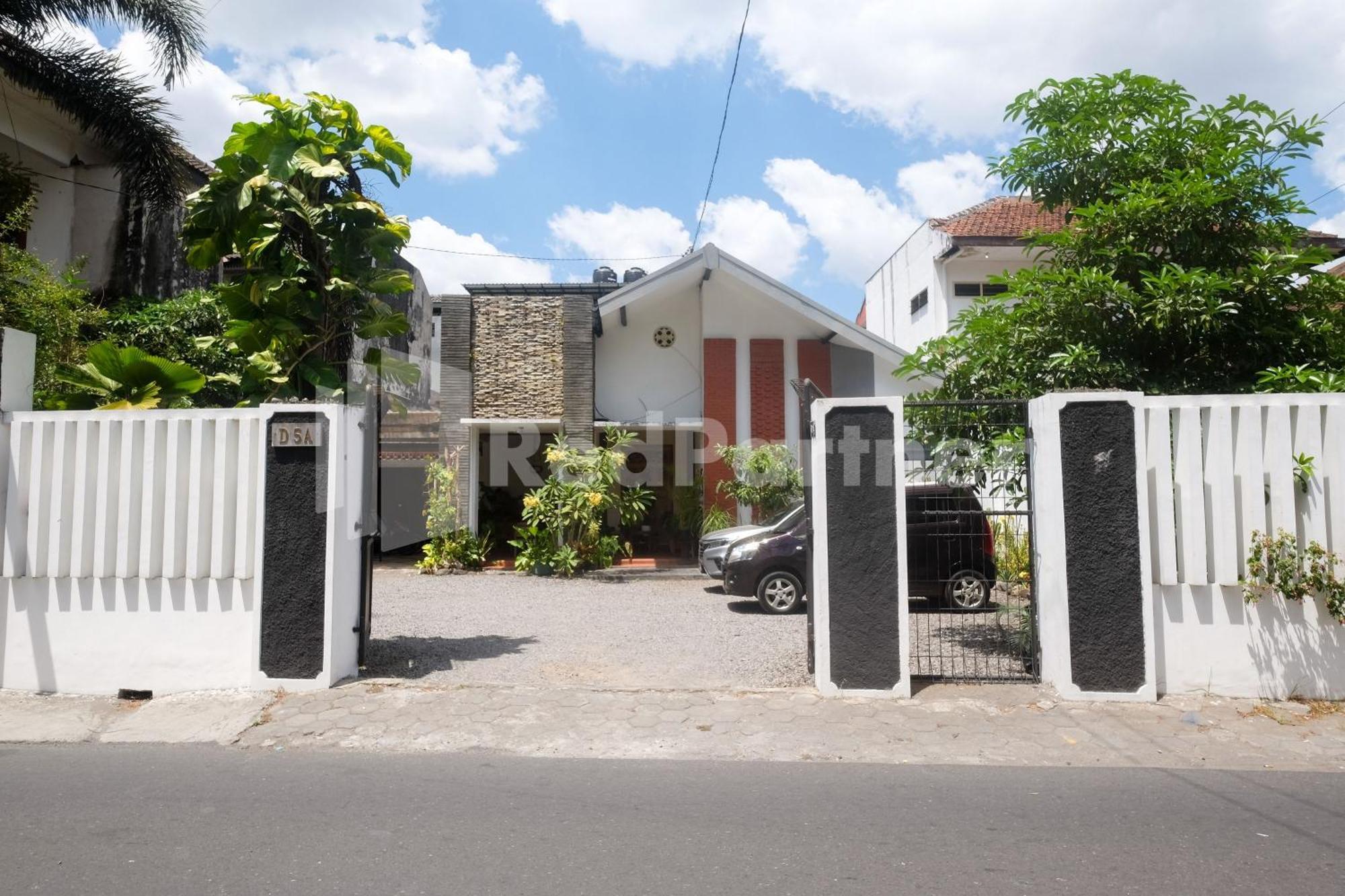 Ndliman House Near Ugm Jogja Mitra Reddoorz Kejayan Exterior foto