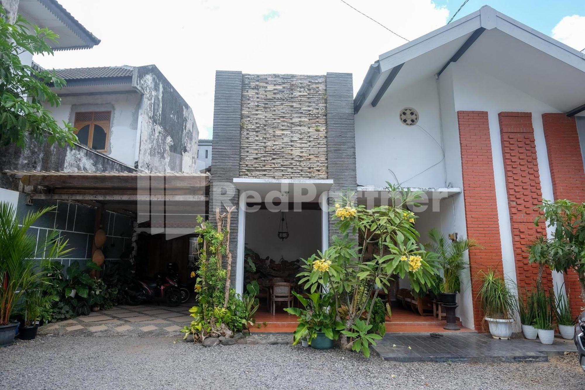 Ndliman House Near Ugm Jogja Mitra Reddoorz Kejayan Exterior foto